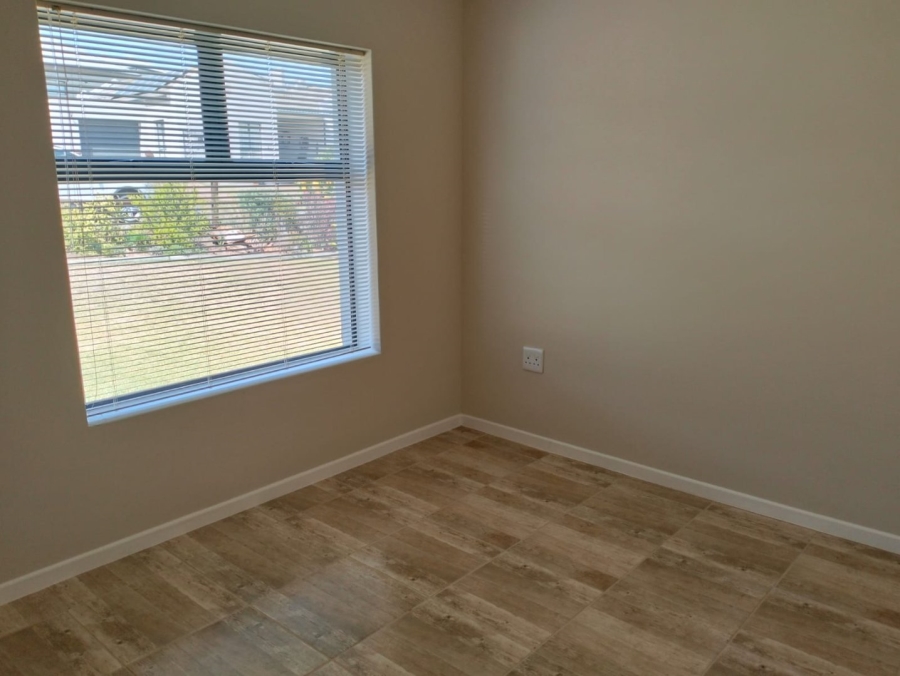 2 Bedroom Property for Sale in Reebok Western Cape